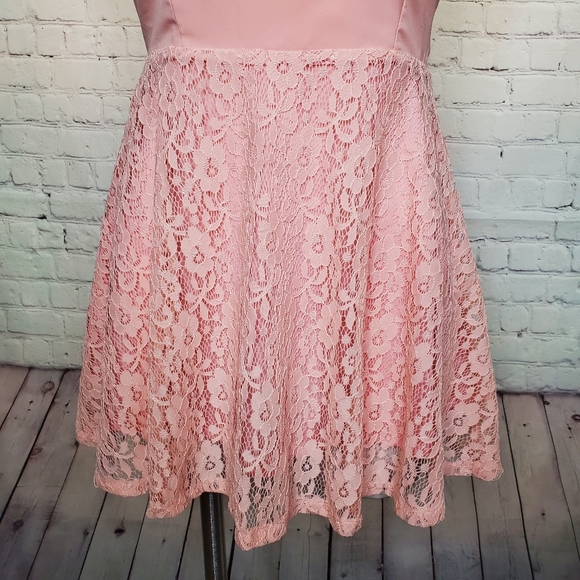 Jumei Yifang Lace Strapless Top Blush Pink Size S - Picture 6 of 9